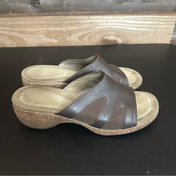 Merrell Sundial Slide Wedge Heel Sandals Fudge Brown Women's 8 Leather Slip-On - Picture 5 of 10